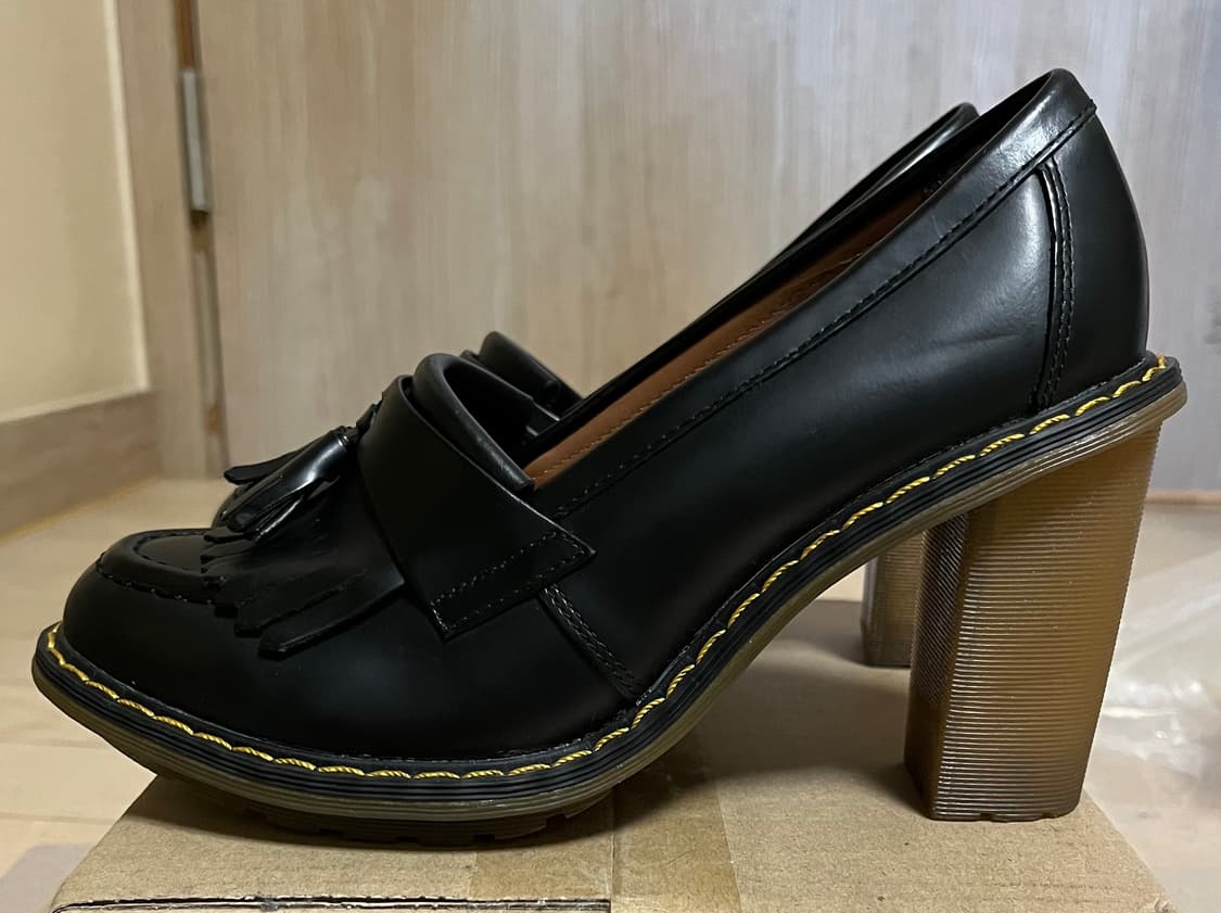 닥터마틴 태슬 힐 구두 로마 로퍼 아드리안 235 uk4 블랙 상품이미지4