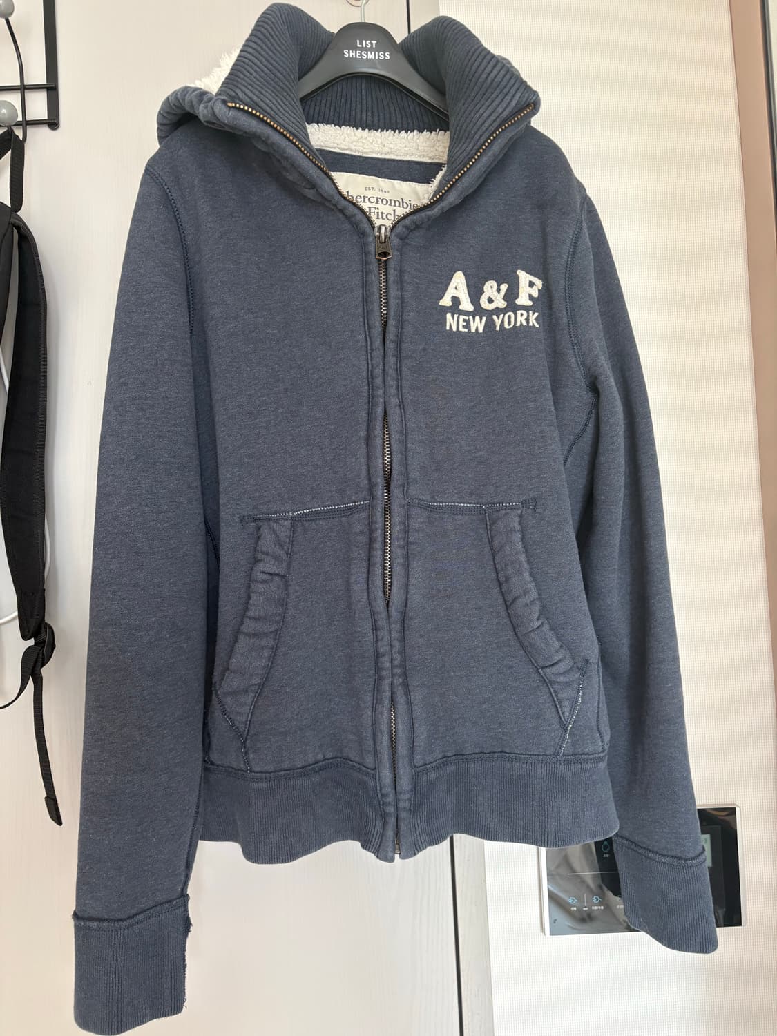아베크롬비 울프죠 네이비 후드집업 상품이미지1