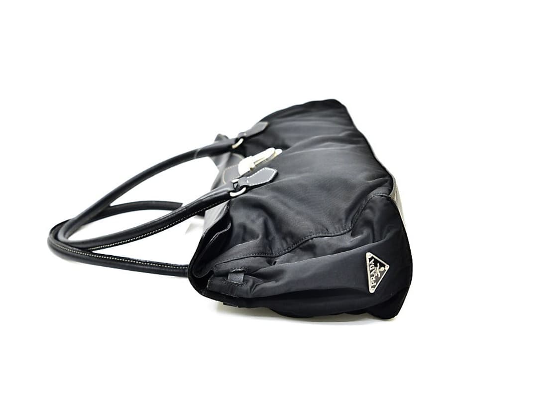 프라다 테수토 포코노 버클 바게트 숄더백 (정품) 상품이미지4