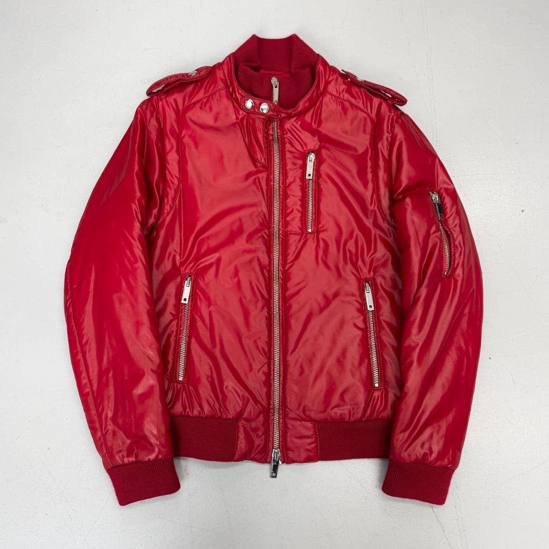 알레산드로 델라쿠아 유광 바이커 패딩 레드 상품이미지2