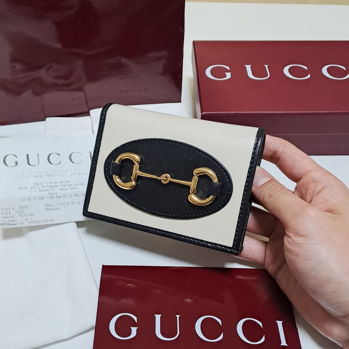 [정품/영수증풀세트] 구찌 홀스빗 지갑 (희소한 블랙 화이트 조합) 상품이미지1