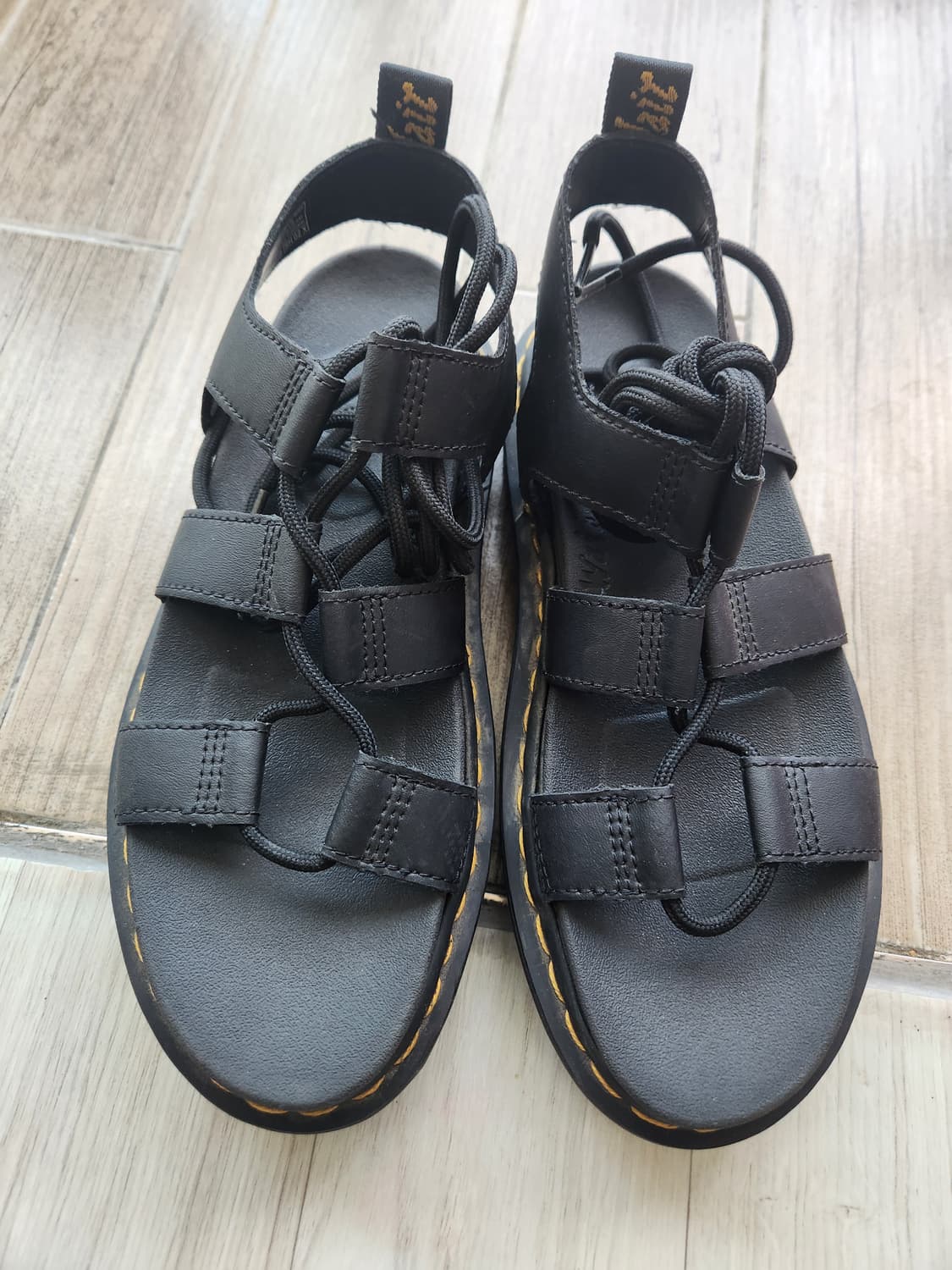 닥터마틴 나틸라 샌들 (230)(한소희샌들) 상품이미지2