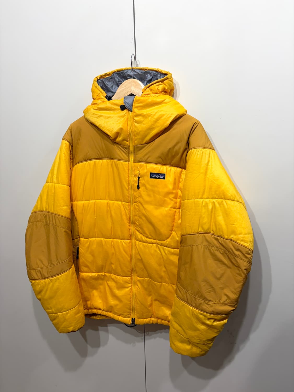 08's 파타고니아 다스 파카 패딩  상품이미지2