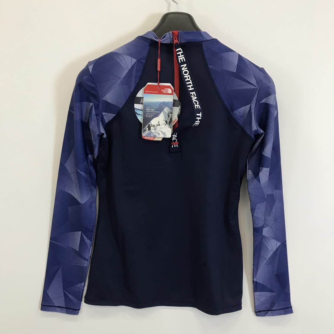 노스페이스 새상품 슈퍼래쉬가드 [여성M] 상품이미지3