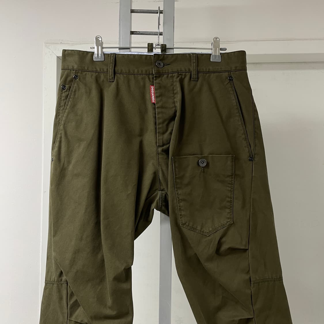 디스퀘어드2 카키 팬츠 44 상품이미지2