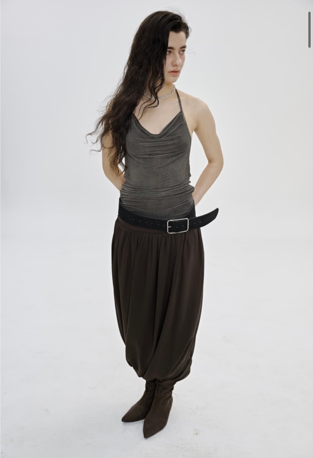 Rather low Cory shirring volume skirt 상품이미지1