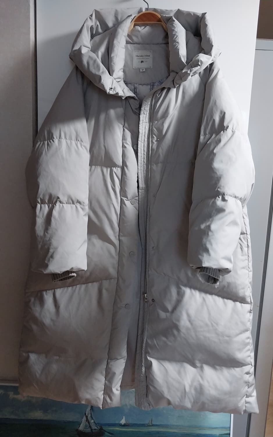 써스데이 아일랜드 롱패딩 상품이미지3