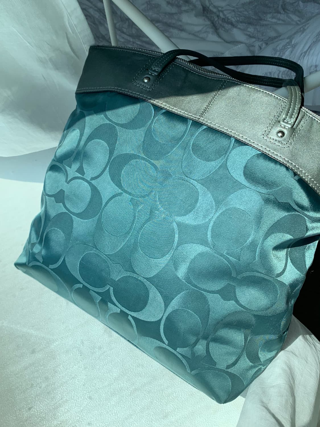 💙 Coach blue green bag 상품이미지4