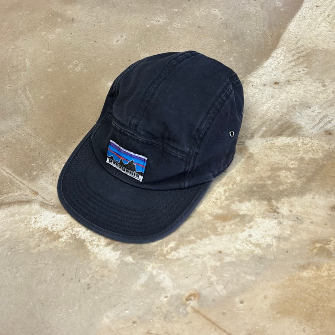 OS 파타고니아 블랙 일자 캡 상품이미지1