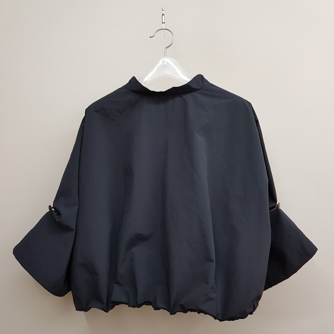 델라라나 2024 루즈핏 싱글 버튼 자켓 M사이즈 상품이미지4