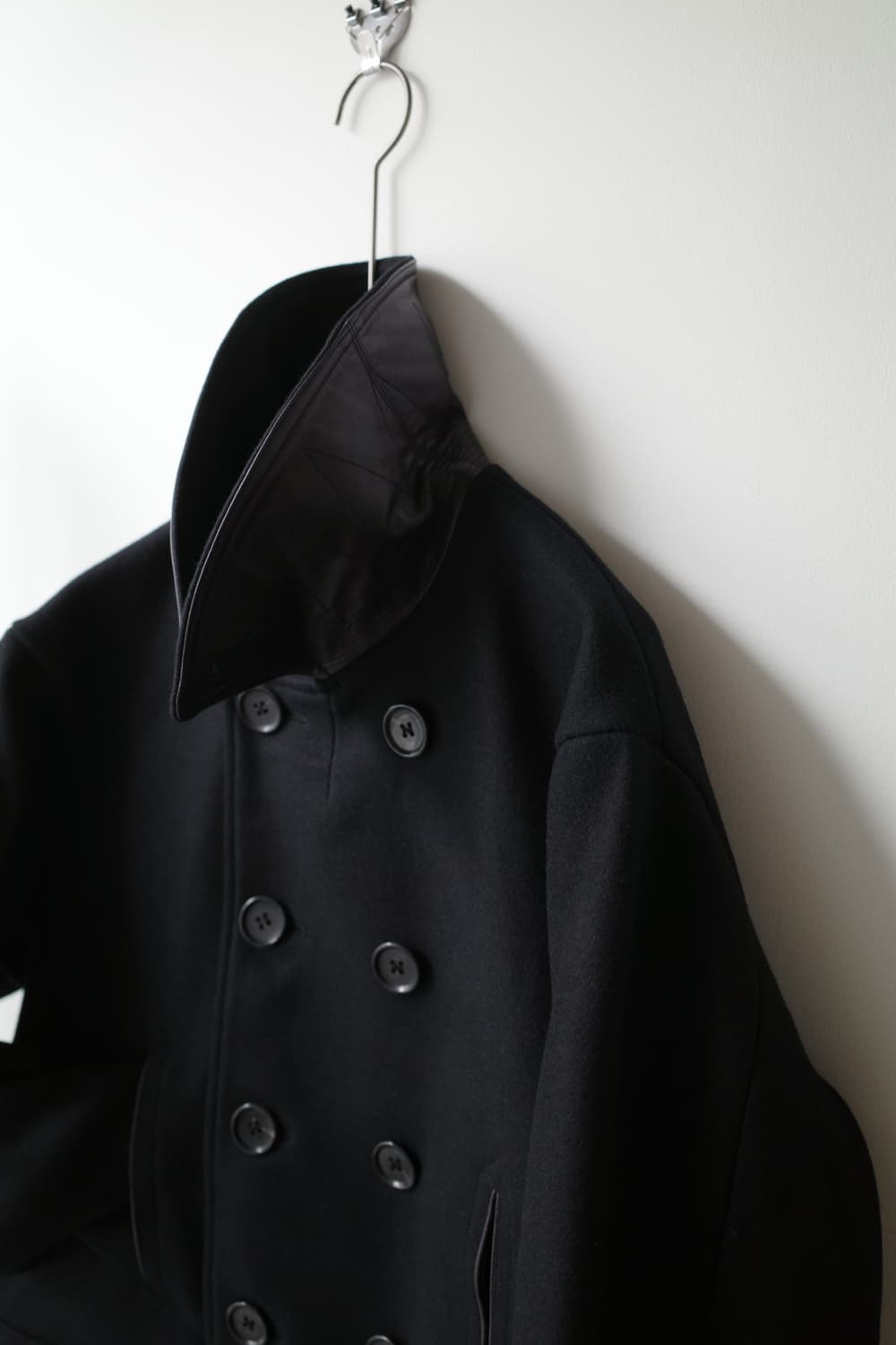 별주모델 24aw MCLAGAN 13-BUTTON P.COAT 상품이미지6