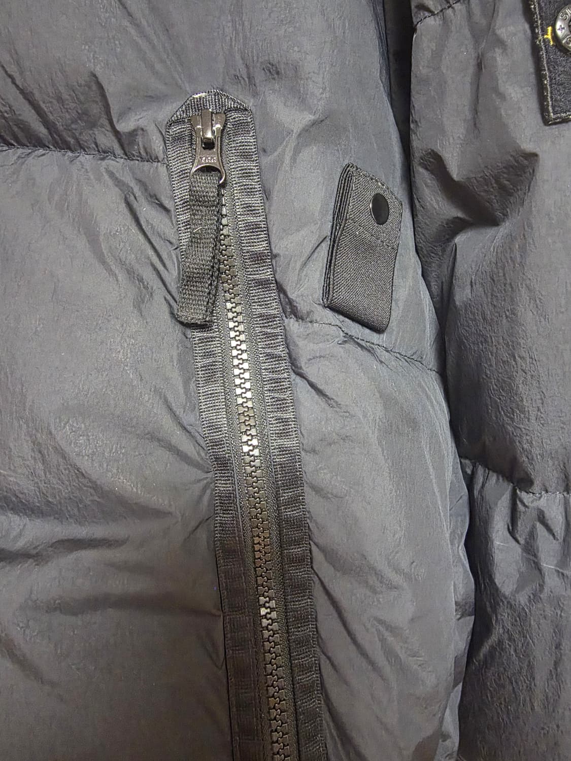 [21FW / L ] 스톤아일랜드 가먼트다잉 크링클랩스 다운 후드 패딩 상품이미지4