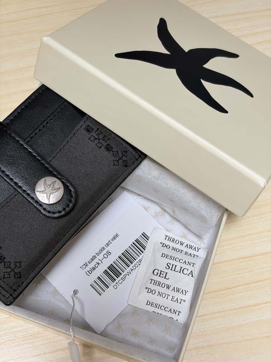 더콜디스트모먼트 스웨이드 카드지갑 블랙 상품이미지5