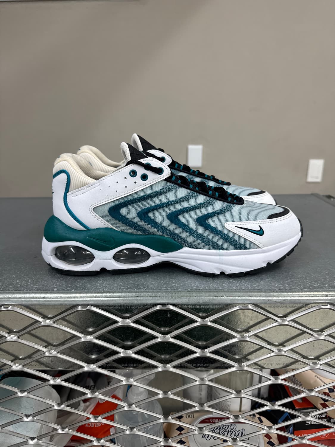 나이키 에어맥스 TW 275 상품이미지4