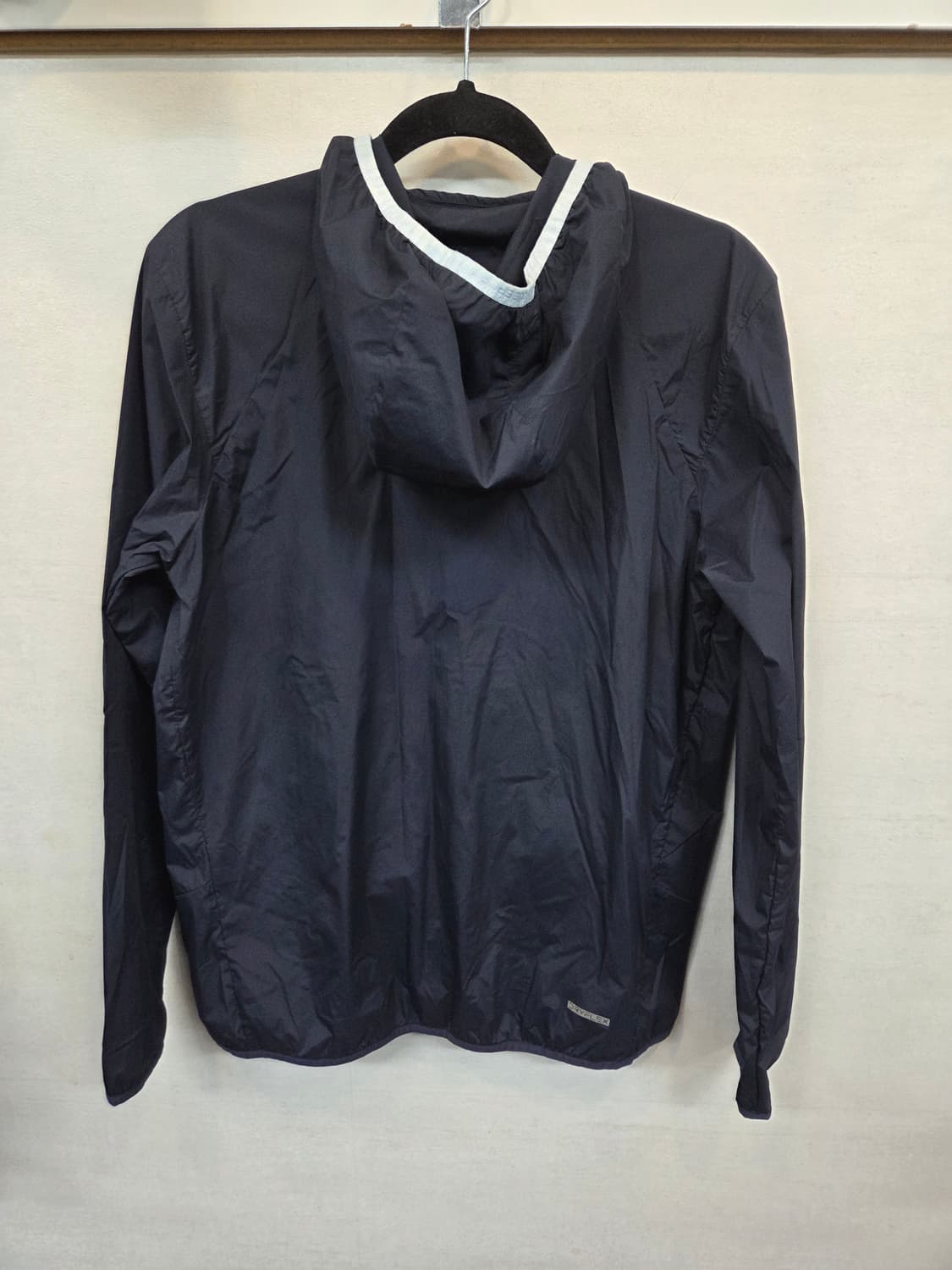 빈폴스포츠 초경량 나일론 바람막이 후드자켓 95 상품이미지2