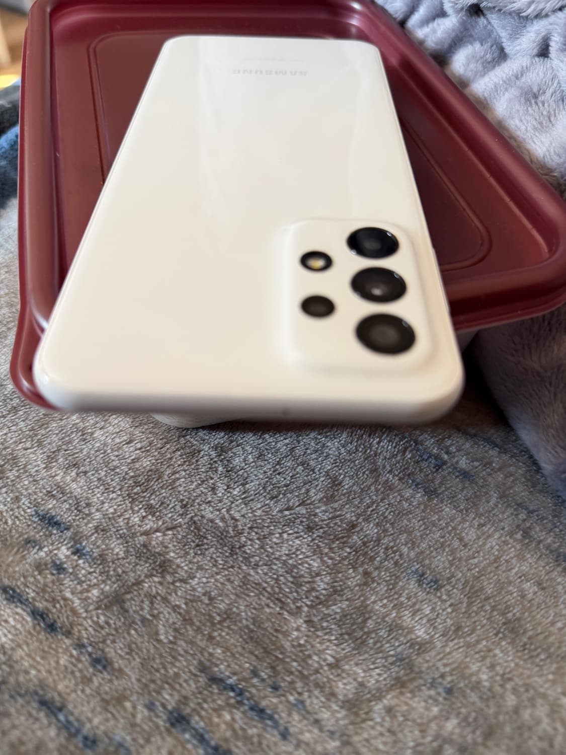 갤럭시 A23 화이트 색상 상품이미지7