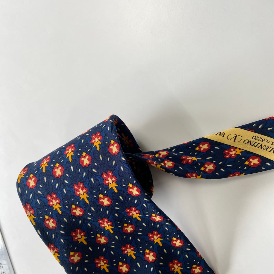 VALENTINO 발렌티노 명품 정품 심플로고 넥타이 상품이미지5