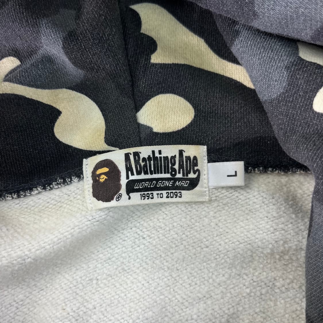 100 베이프 시티 카모 샤크 야광 후드집업  상품이미지4