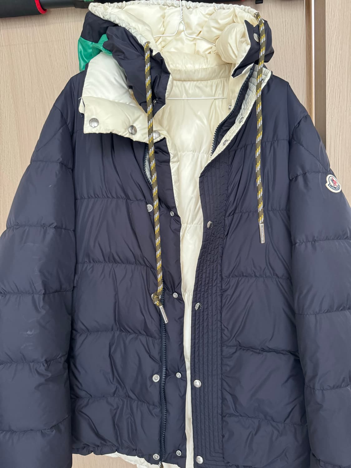 몽클레어 에티에반트 양면 상품이미지1