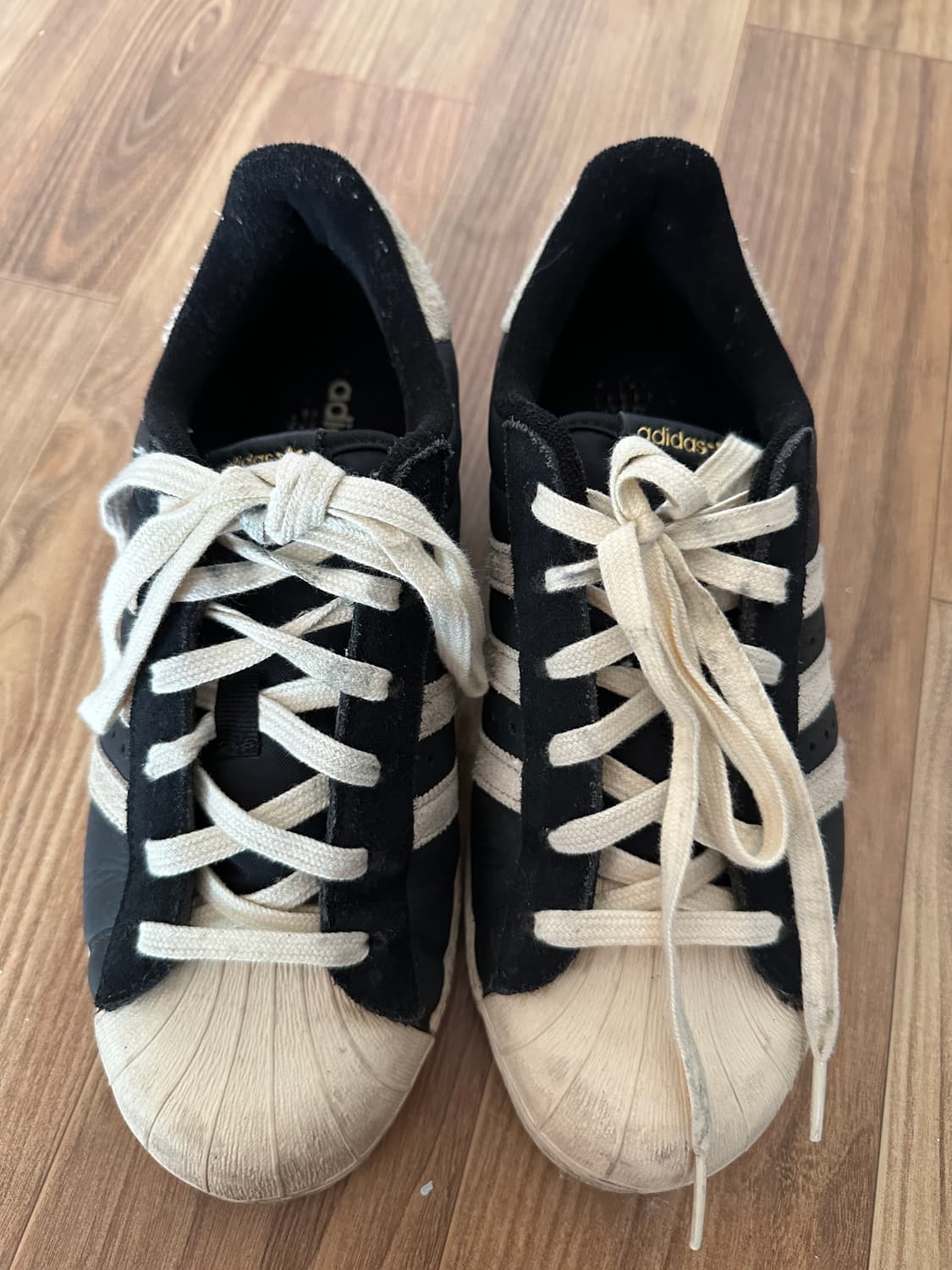 아디다스 슈퍼스타 82 블랙 화이트 240 상품이미지1