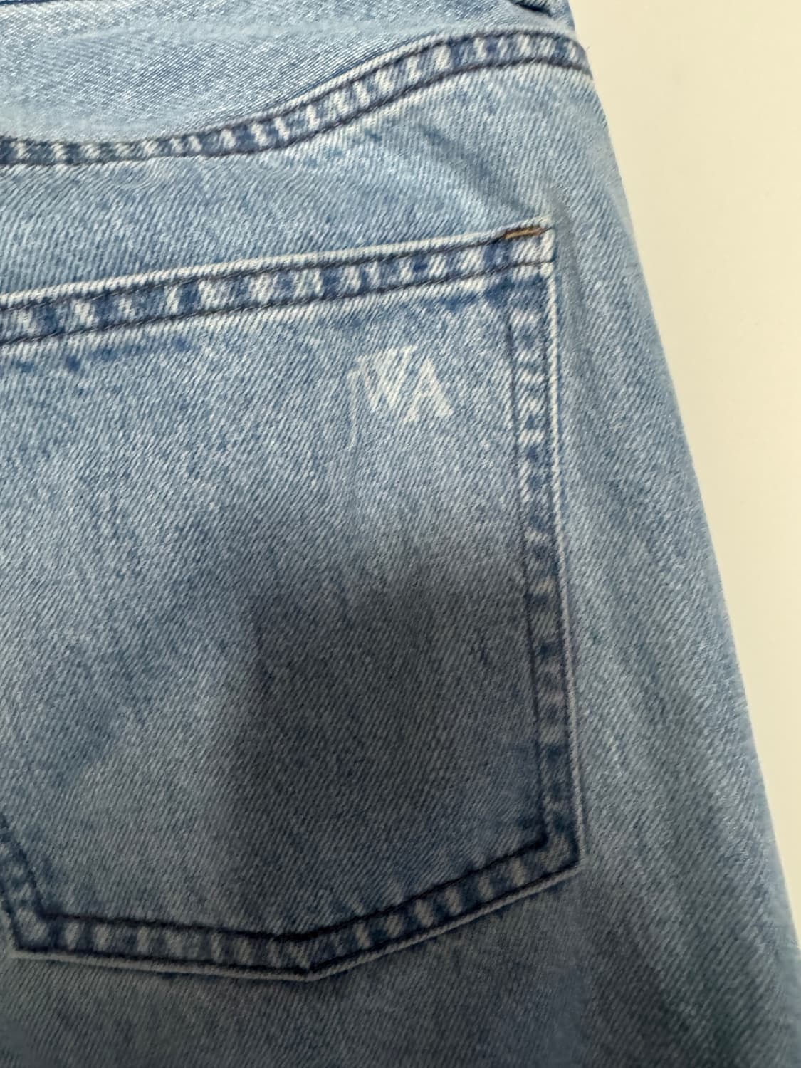 유니클로 x JW앤더슨 빈티지 워싱 데님팬츠 31.4인치 상품이미지3