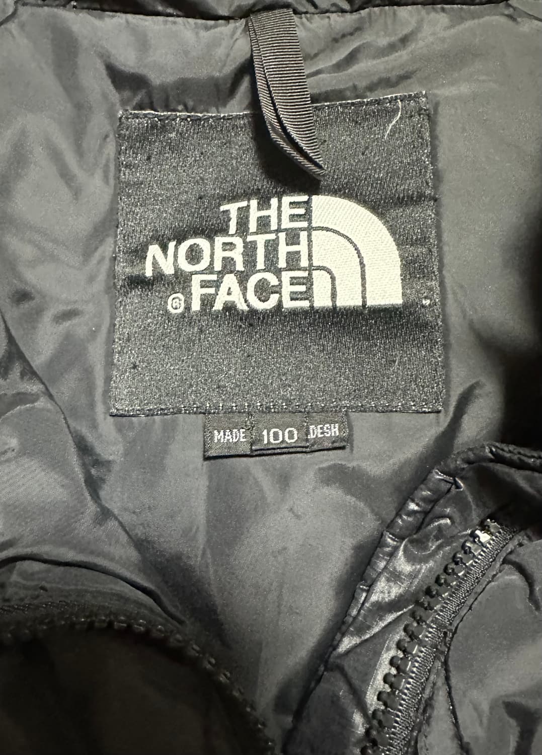 노스페이스 구형 눕시 700 블랙 100 사이즈 상품이미지3