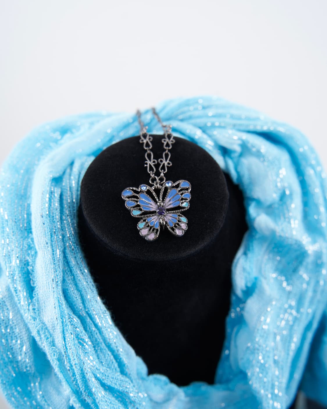 Anna sui 블루 에메랄드 버터플라이 목걸이 상품이미지3