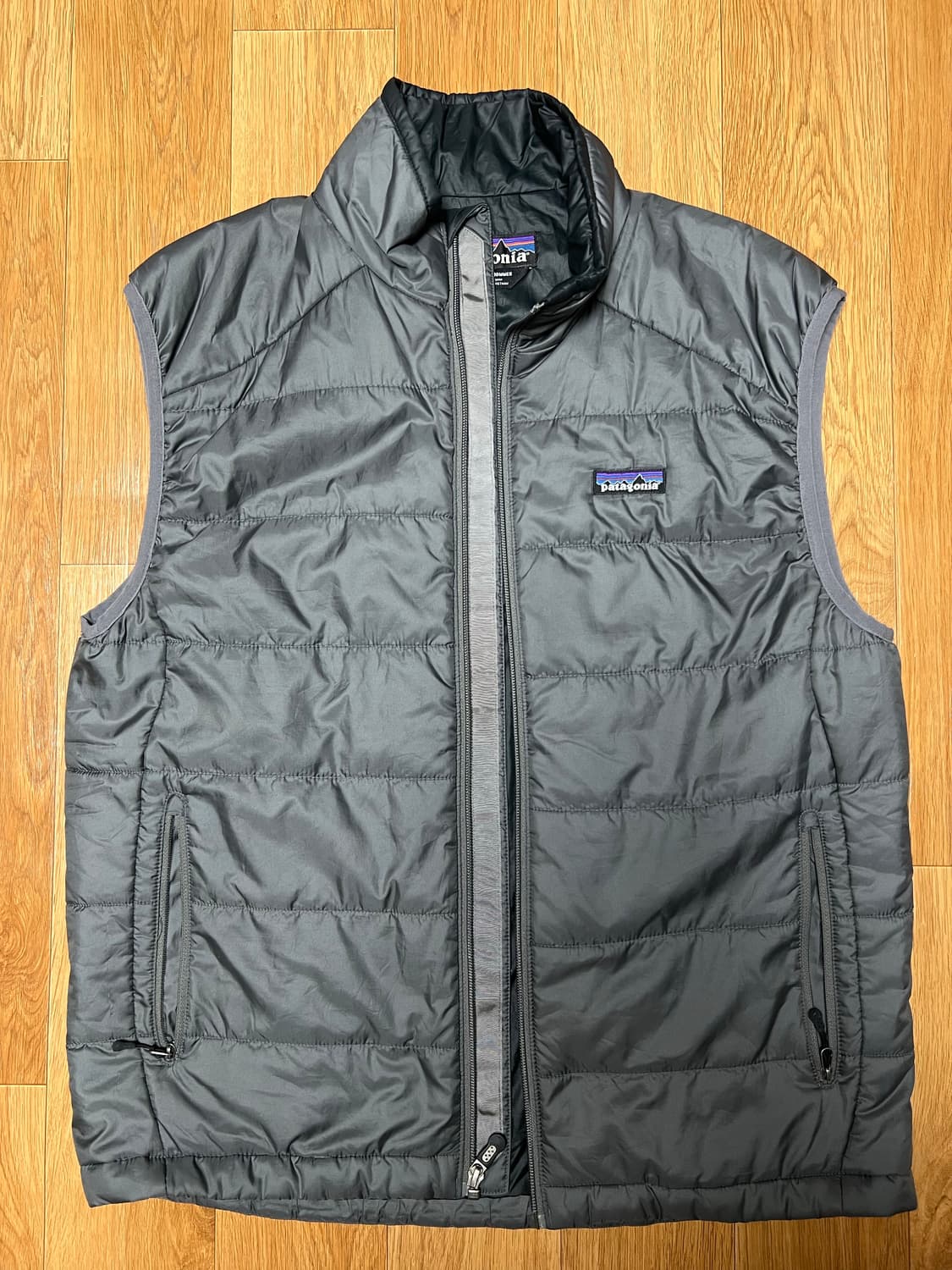 파타고니아 구형 프리마로프트 마이크로퍼프 조끼 상품이미지1