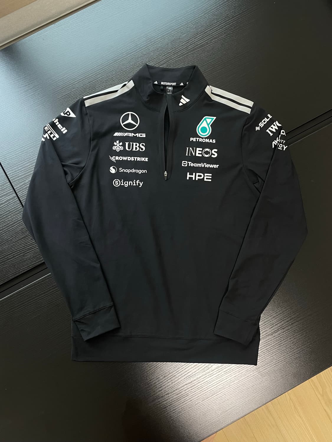 아디다스 메르세데스 f1 엔지니어 쿼터집 상품이미지1