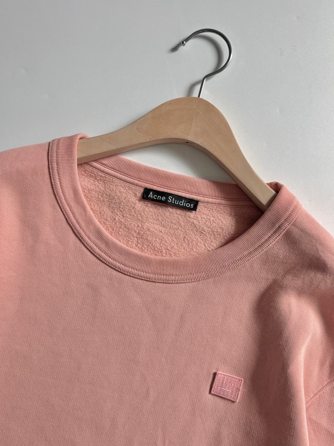 Acne Studios 아크네스튜디오 페어뷰 페이스 핑크 스웻셔츠 상품이미지4