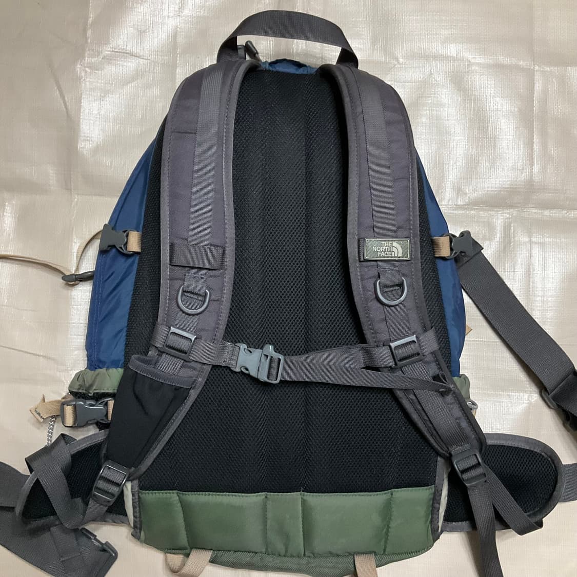 노스페이스 핫샷 백팩 블루 네이비 상품이미지8