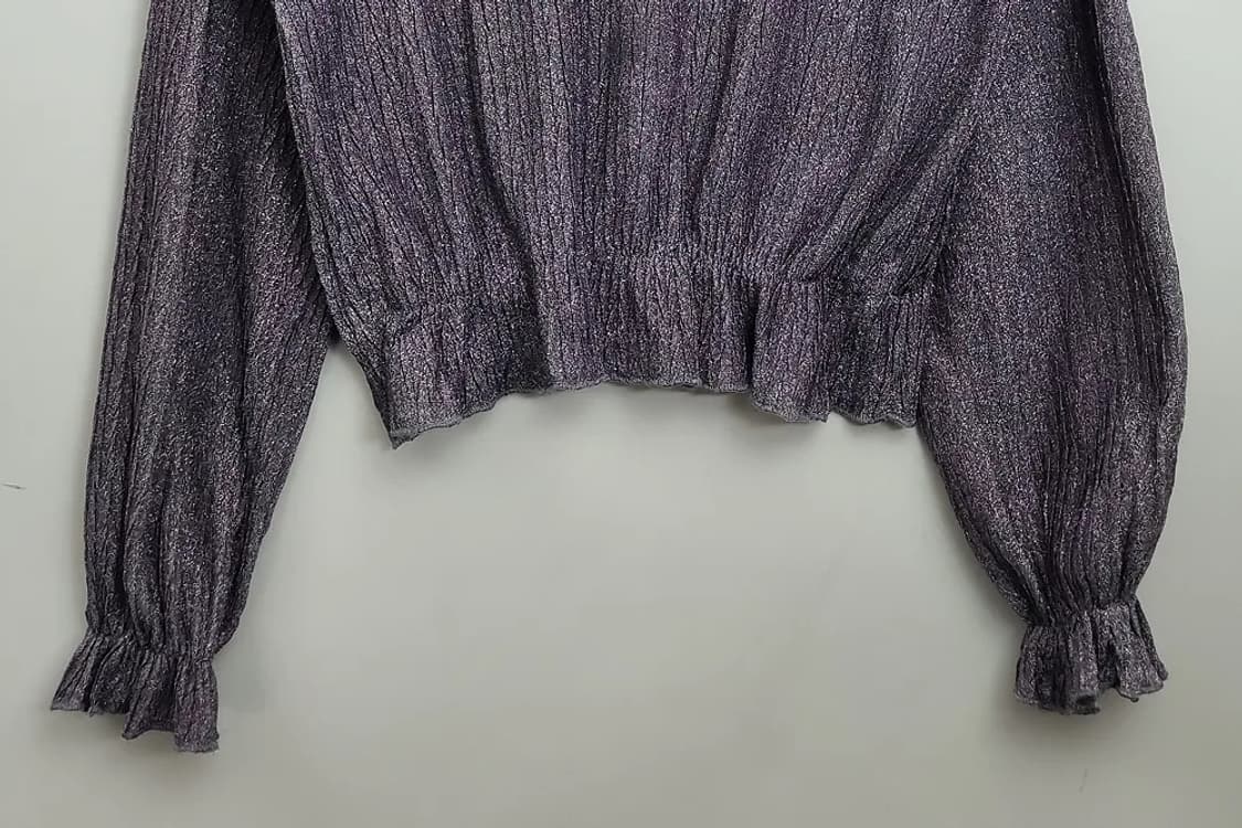 Meri the middle 루렉스 셔링 블라우스 상품이미지4