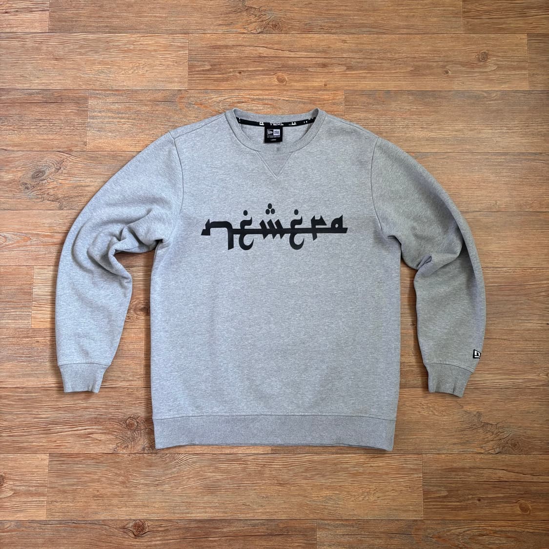 뉴에라 그레이 L 맨투맨 티셔츠 프린팅 MLB  상품이미지1