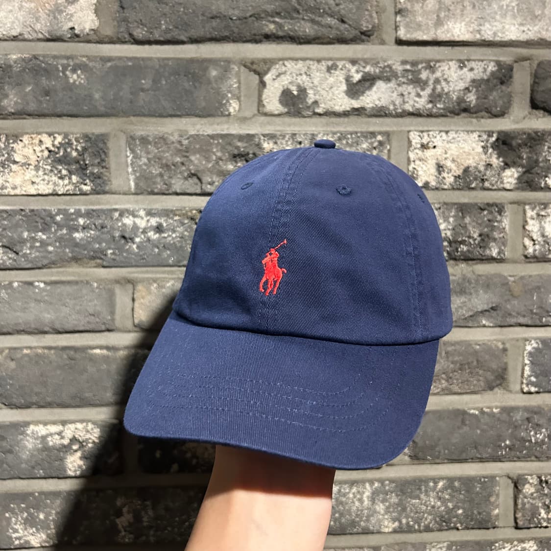 폴로 랄프로렌 아이코닉 치노 볼캡 모자 신형 큐알탭 네이비 상품이미지1