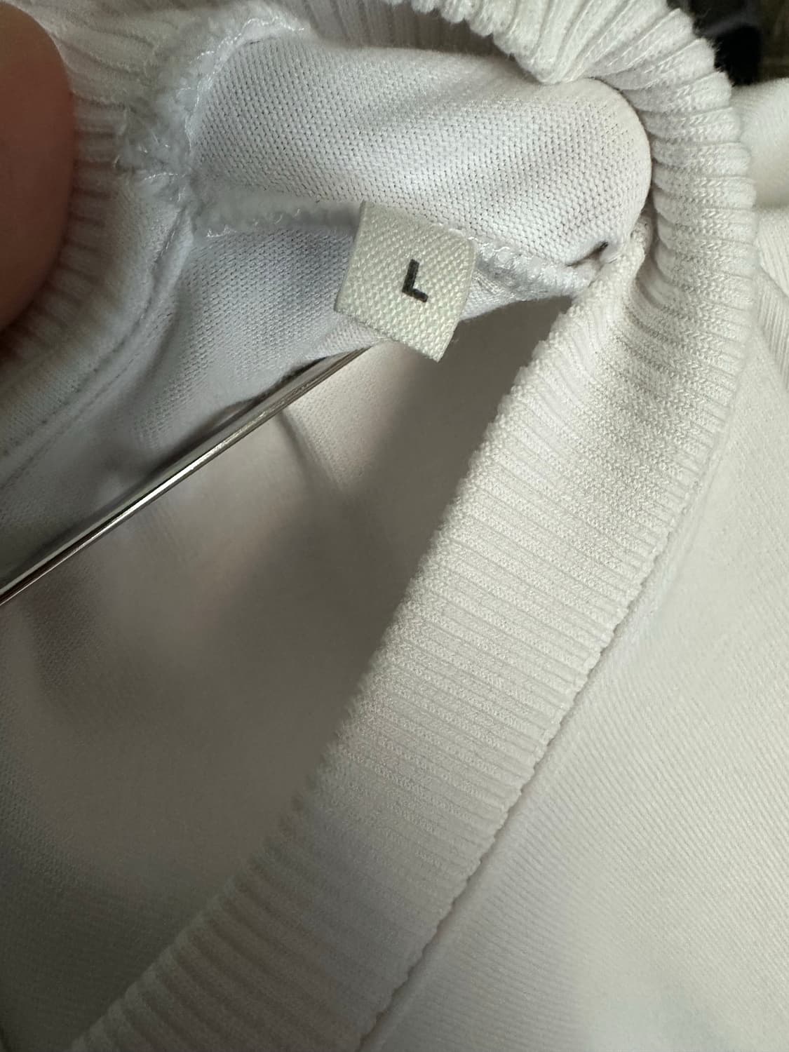 아미 스몰 하트 로고 긴팔 티셔츠 L 상품이미지6