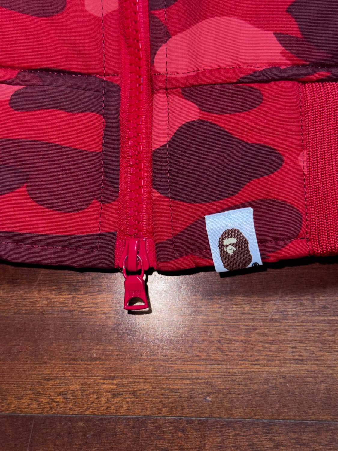 베이프 샤크 적계 패딩 상품이미지5