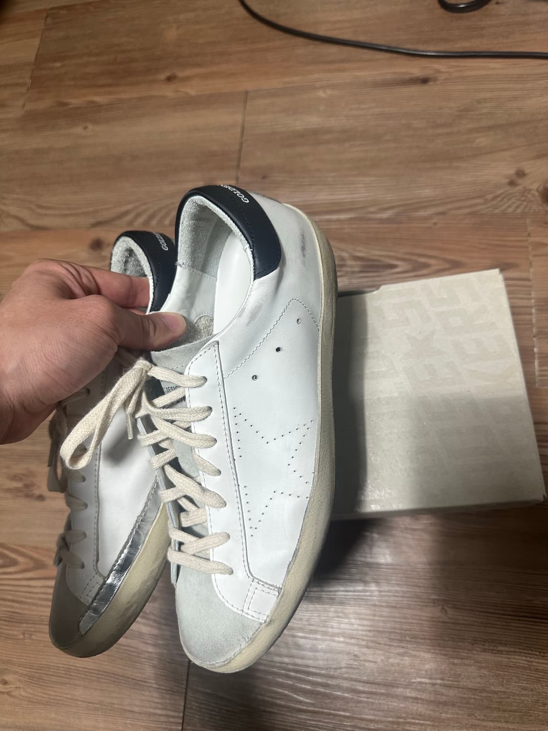 골든구스 블랙탭 41 상품이미지5