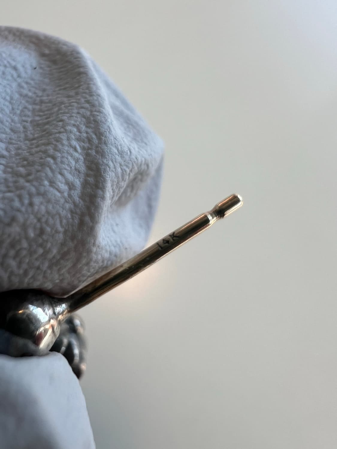 크롬하츠 타이니 e ch 드롭 이어링 상품이미지6