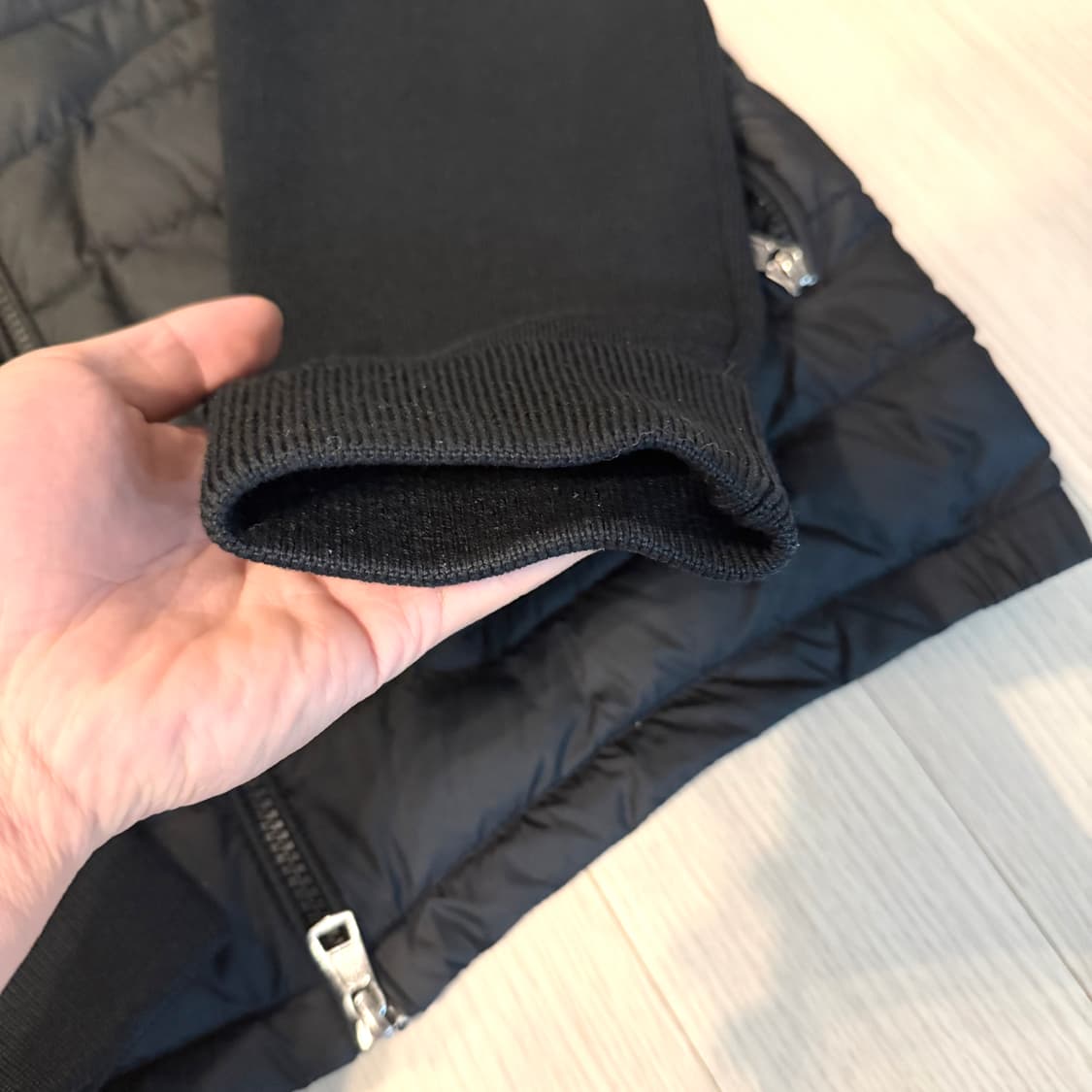 {신형/XL} 몽클레어 김현우 니트 울 패딩 블랙 상품이미지6