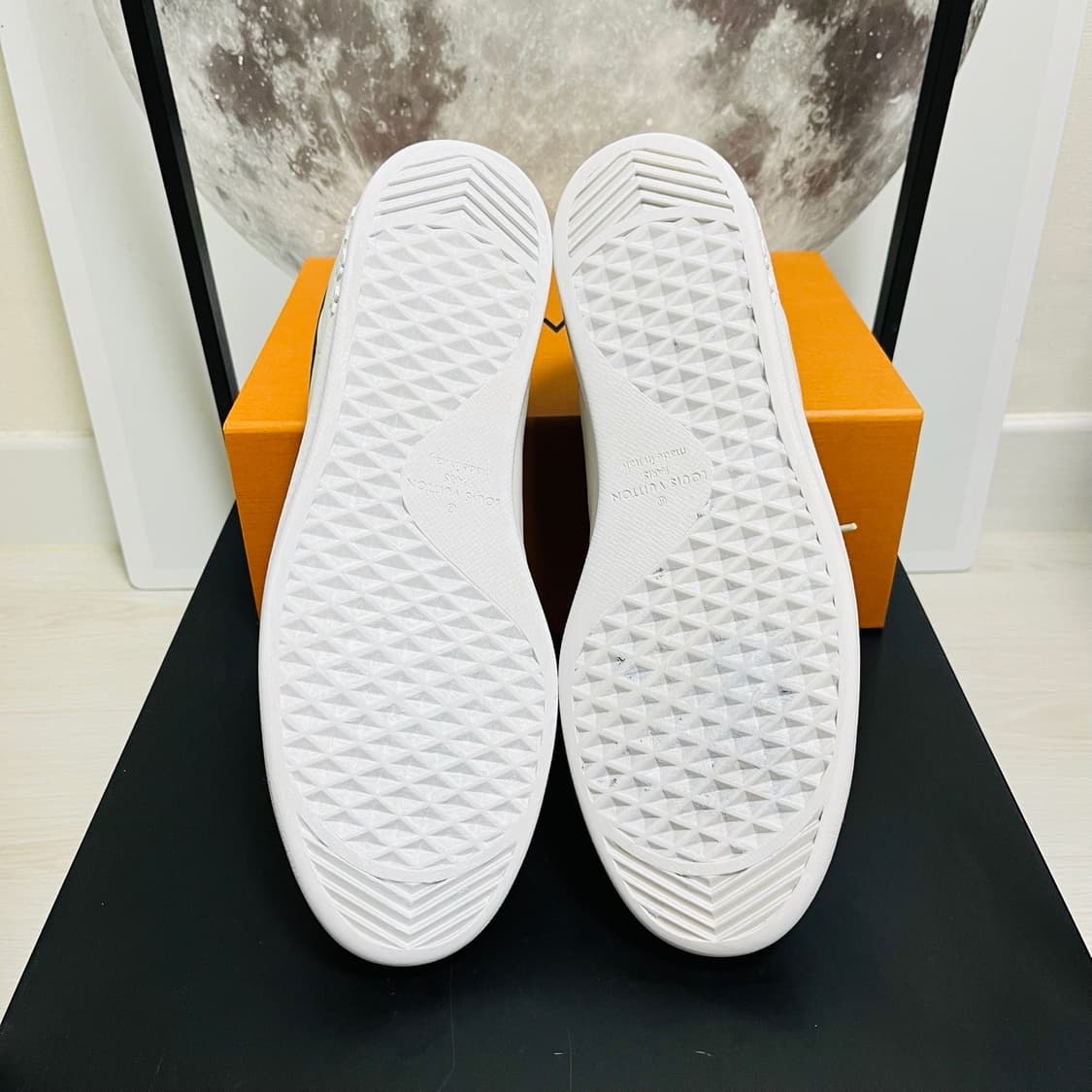 정품 8.5) 루이비통 룩셈부르크 크로커 스니커즈 275~280 상품이미지5