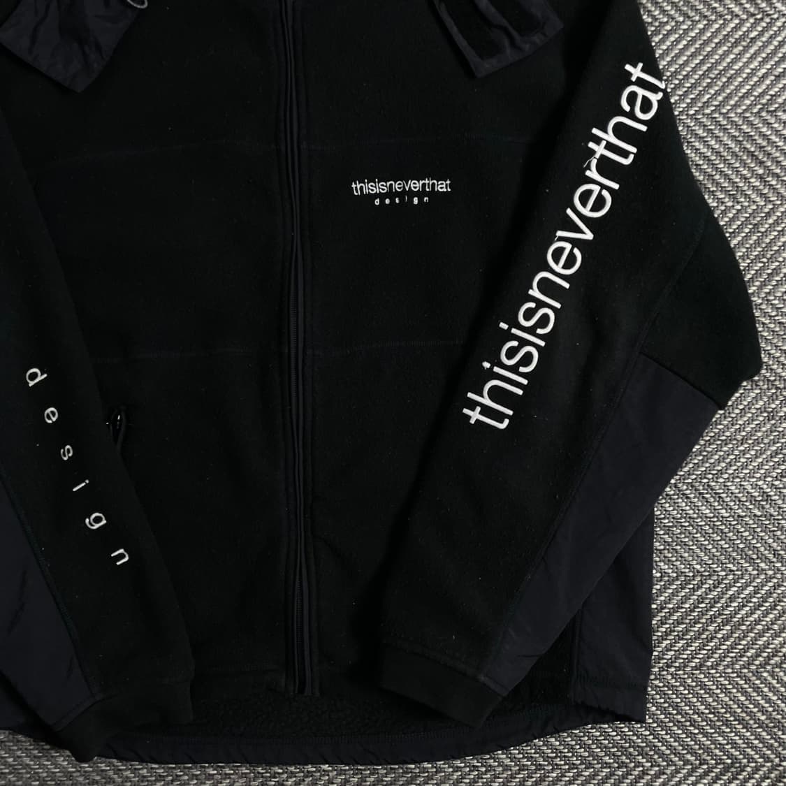 디스이즈네버댓 스펠로고 빅로고 테크 플리스 자켓o 2992 상품이미지2