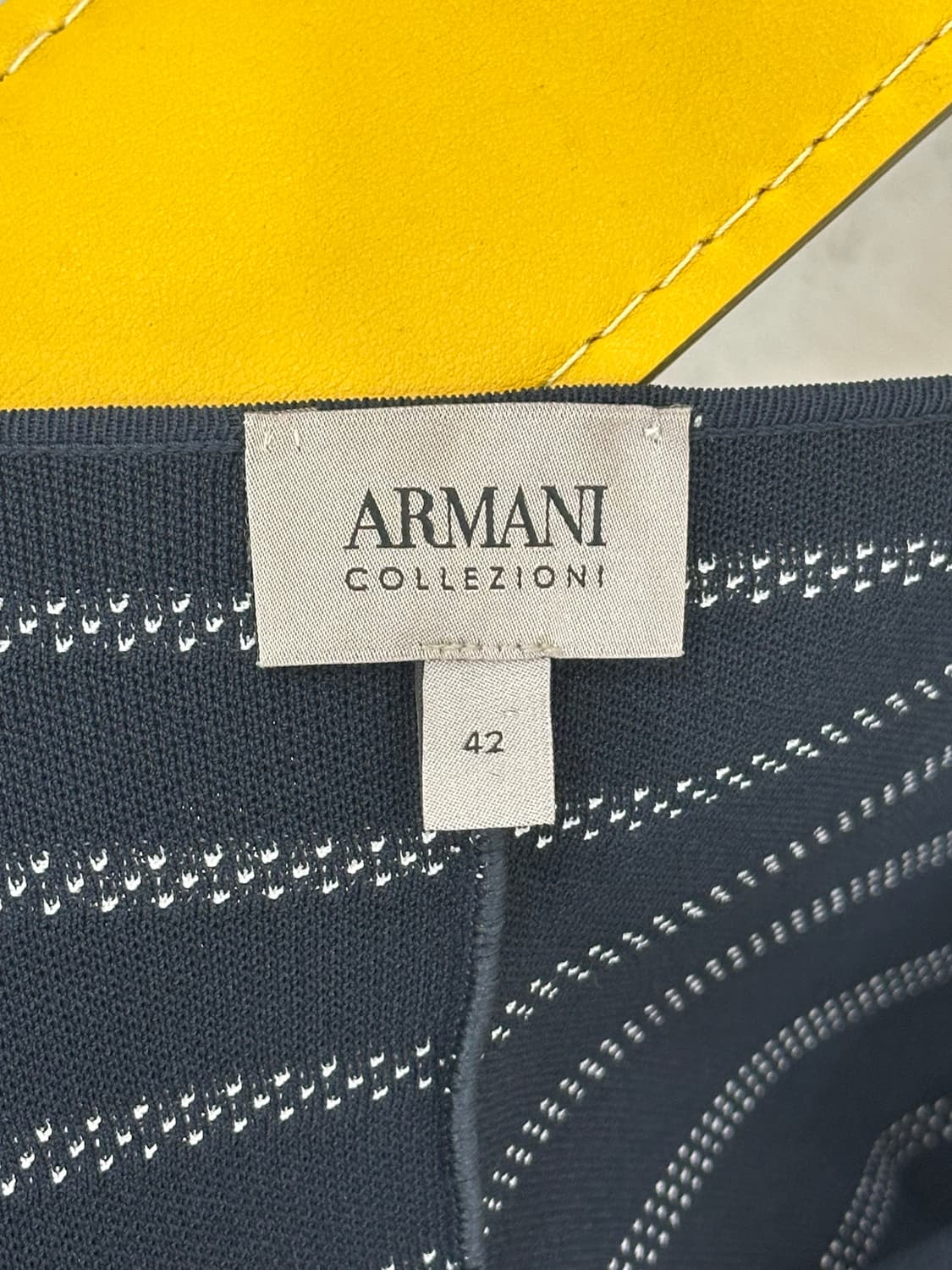 아르마니 꼴레지오니 니트 자켓 상품이미지7