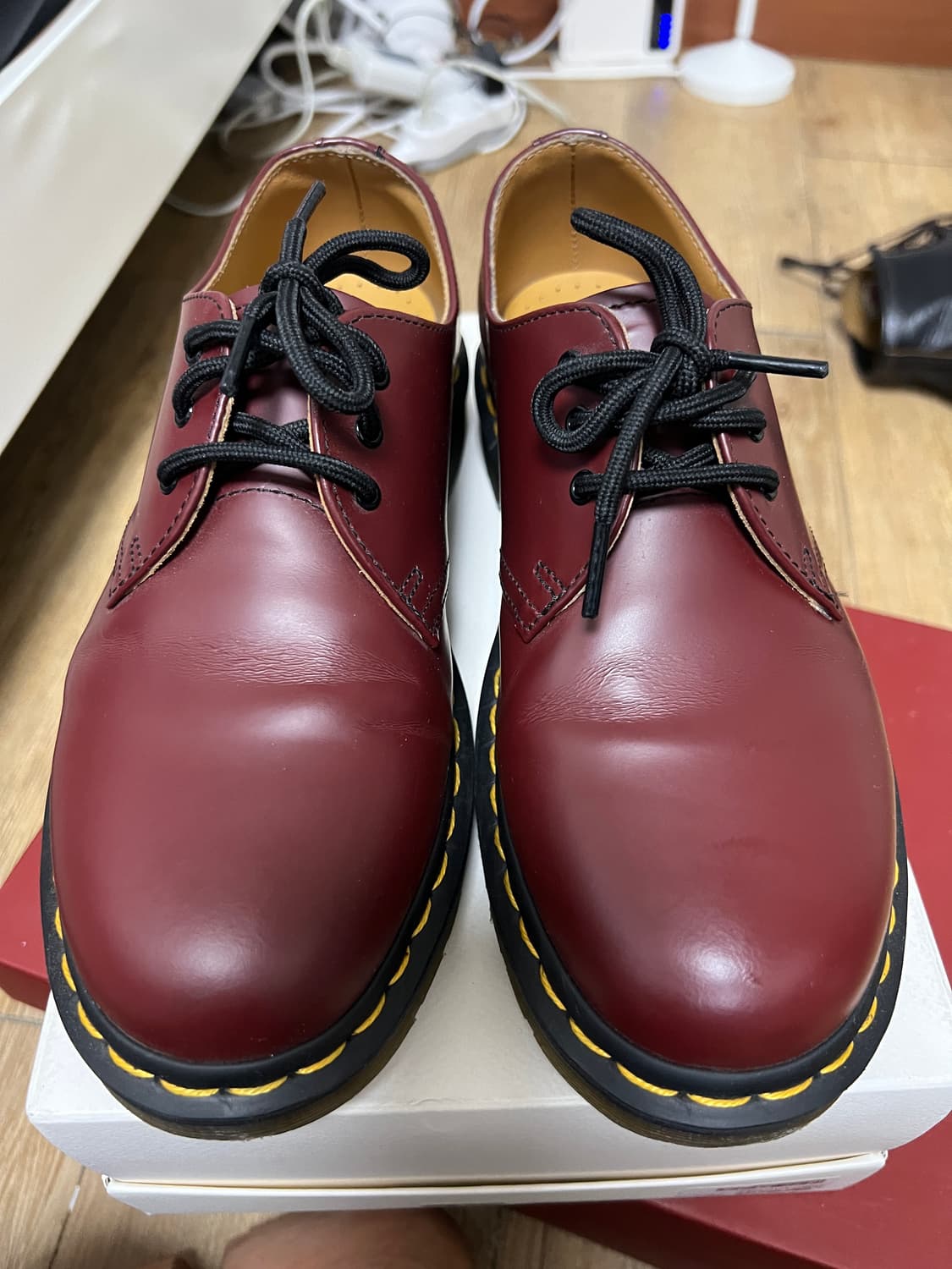 택포14) 닥터마틴 1461 3홀 체리레드 uk5 240 상품이미지1