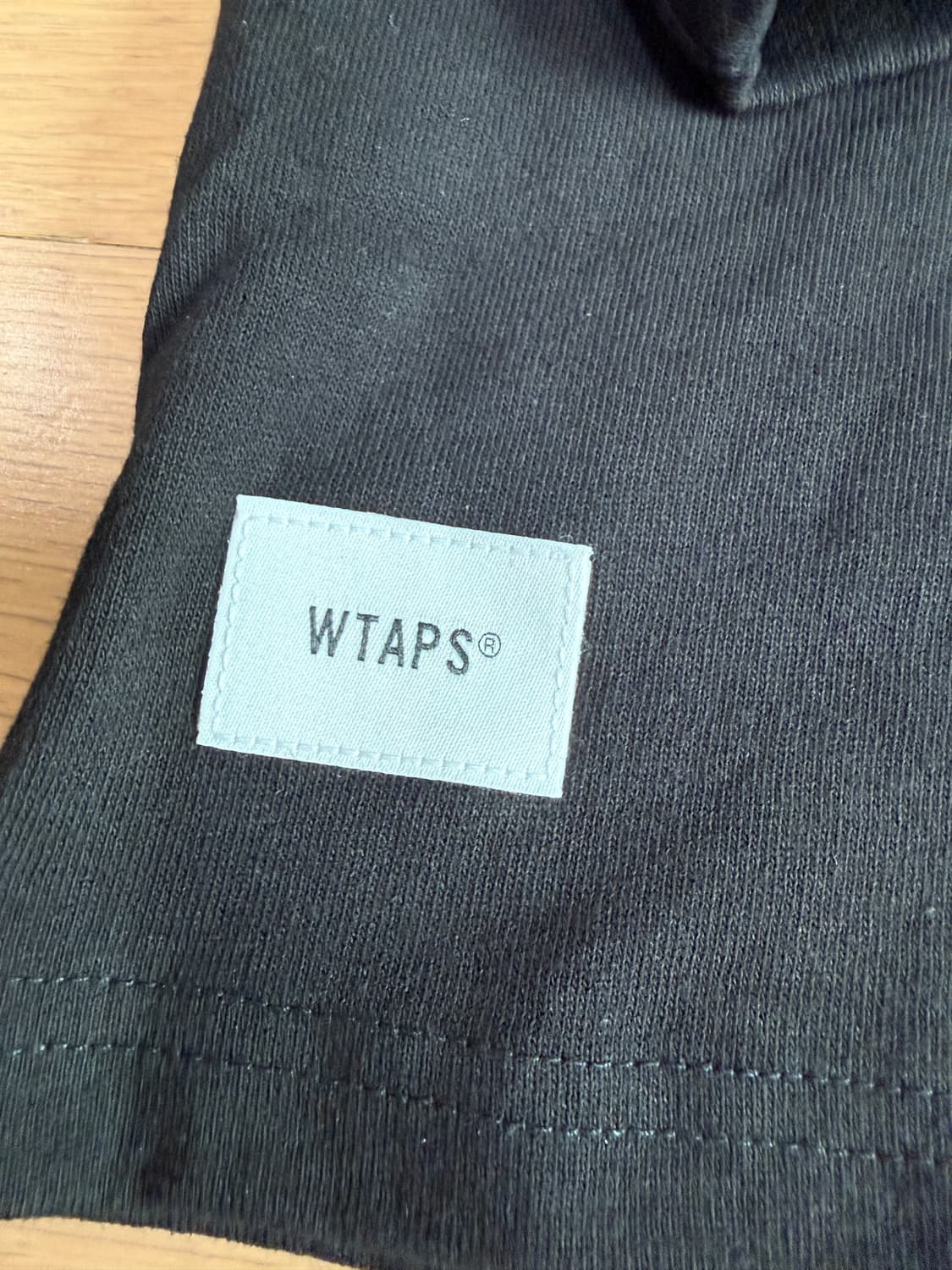 [L] 반스 볼트 x WTAPS 더블탭스 포켓 롱슬리브 긴팔 티셔츠 상품이미지2