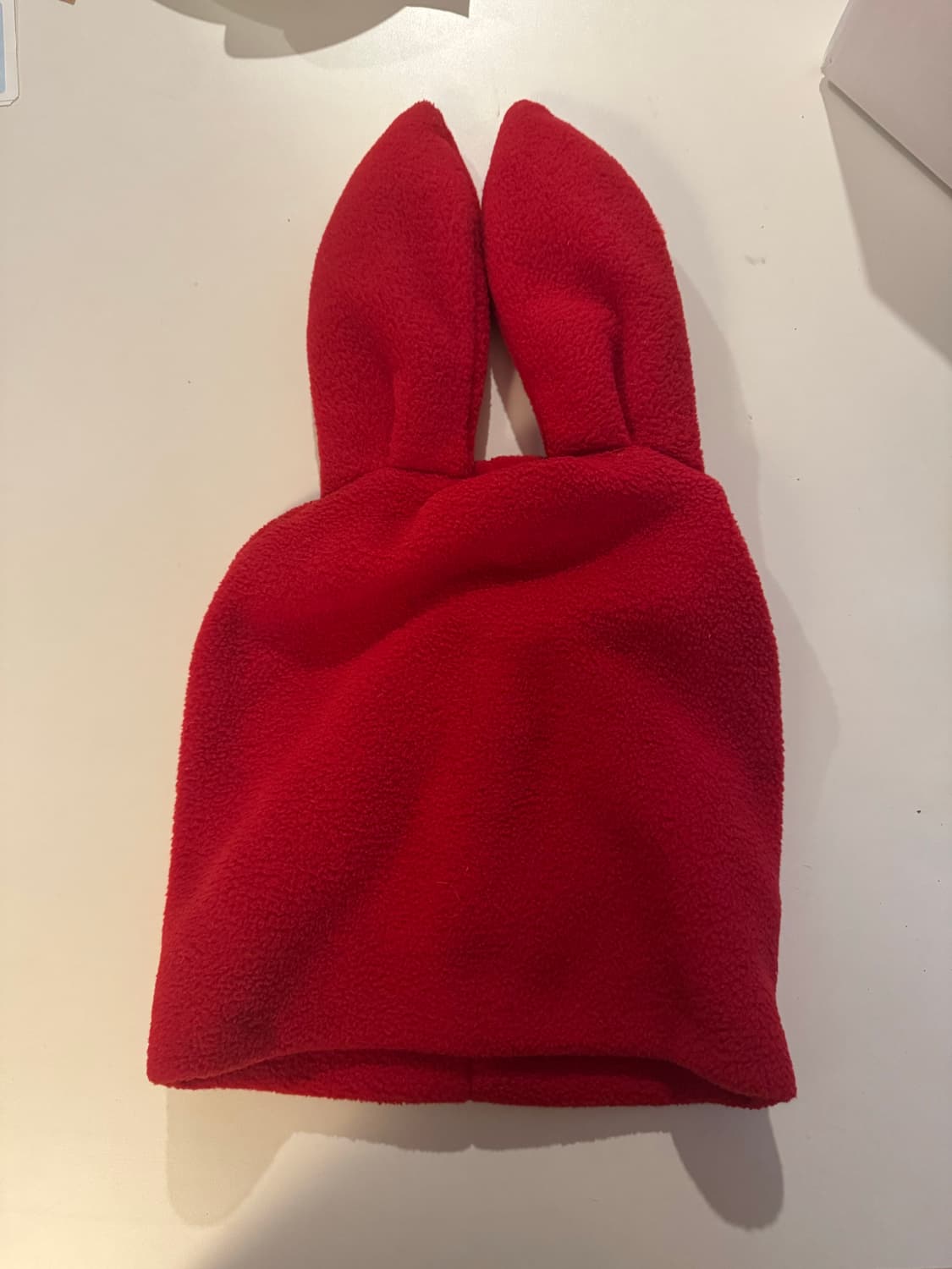 꼼데가르송 fw18 레드 버니 비니 상품이미지1