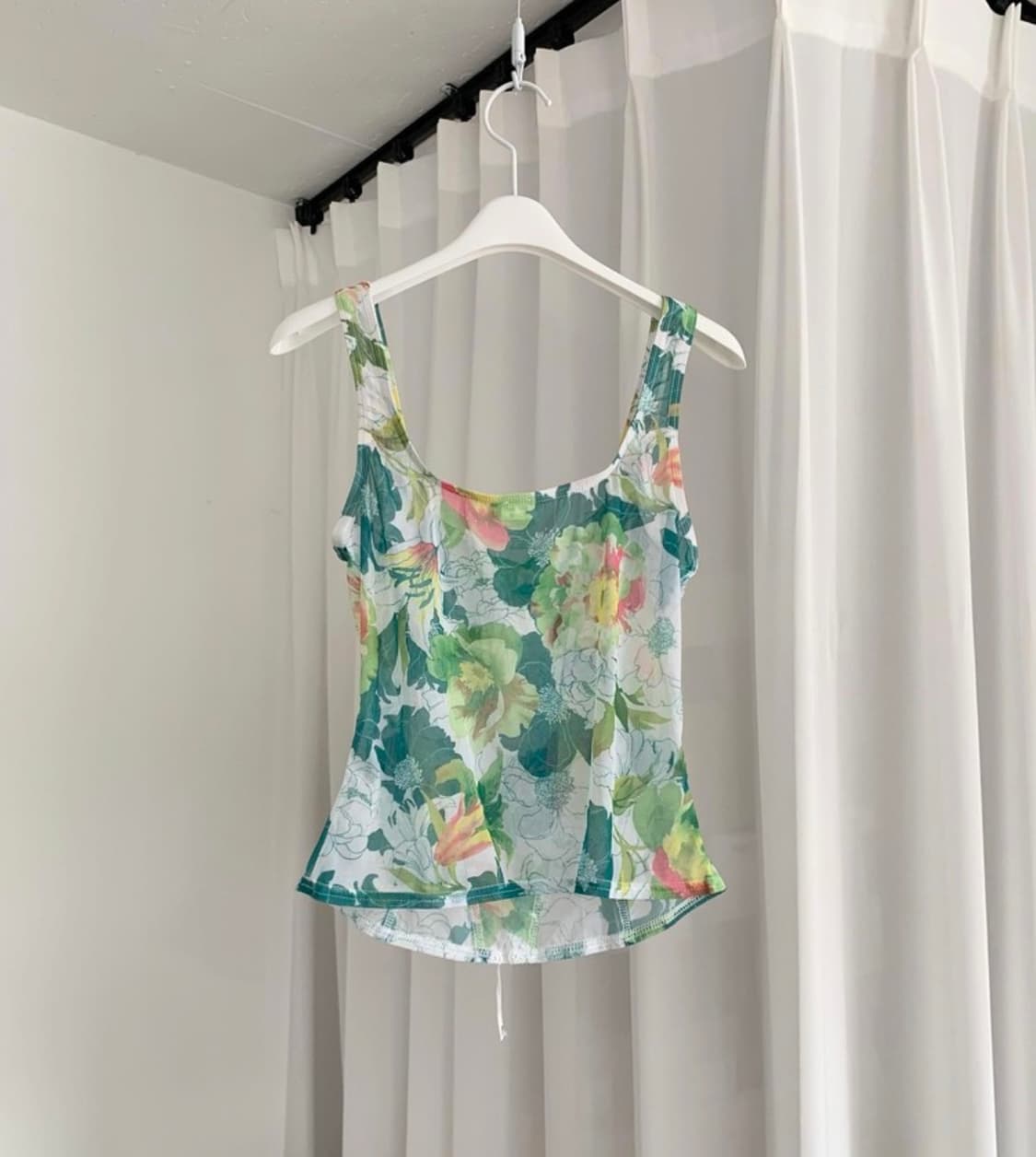 ARIANNE mesh corset top 나시 슬리브리스 상품이미지2