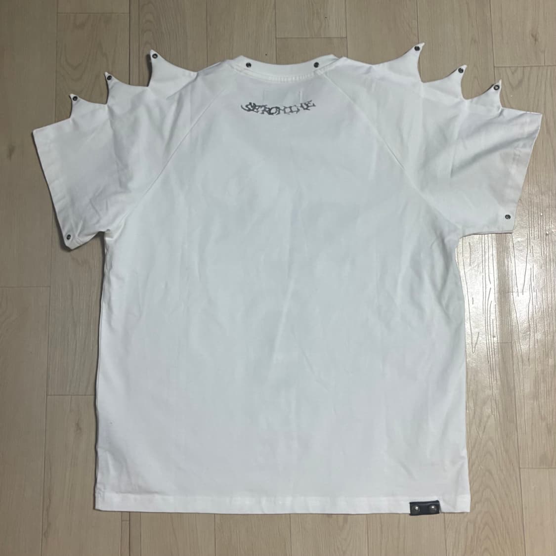 [SERONINE] White corn T-shirt 상품이미지3