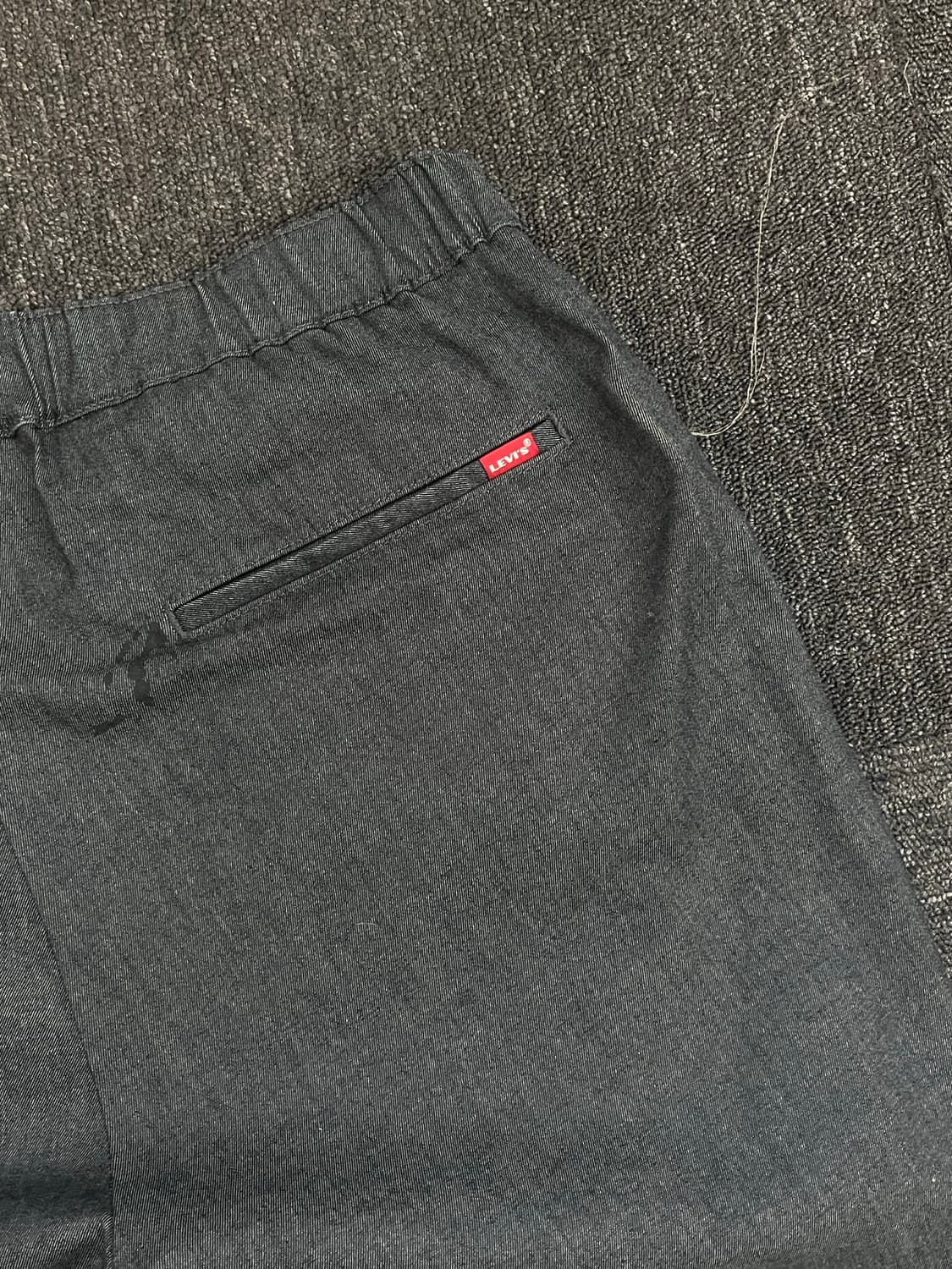 리바이스 풀온 크롭 루즈테이퍼드 팬츠 상품이미지3