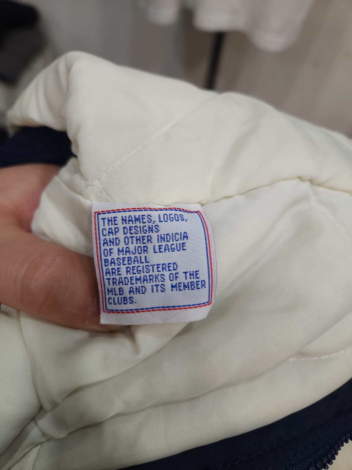 apex one 90s 뉴욕양키스 누빔 점퍼 오버핏소매 usa 상품이미지7