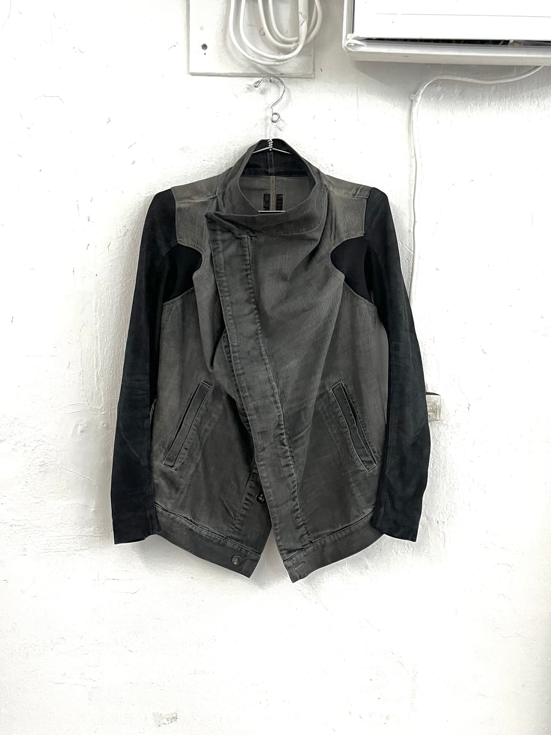 릭오웬스 2011 데님 레더 하이넥 드레이프 자켓 상품이미지1